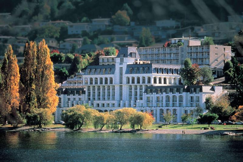 בית מלון כפרי Rydges Lakeland Queenstown