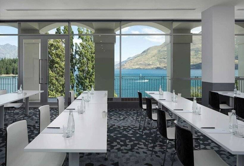 ホテル Rydges Lakeland Queenstown