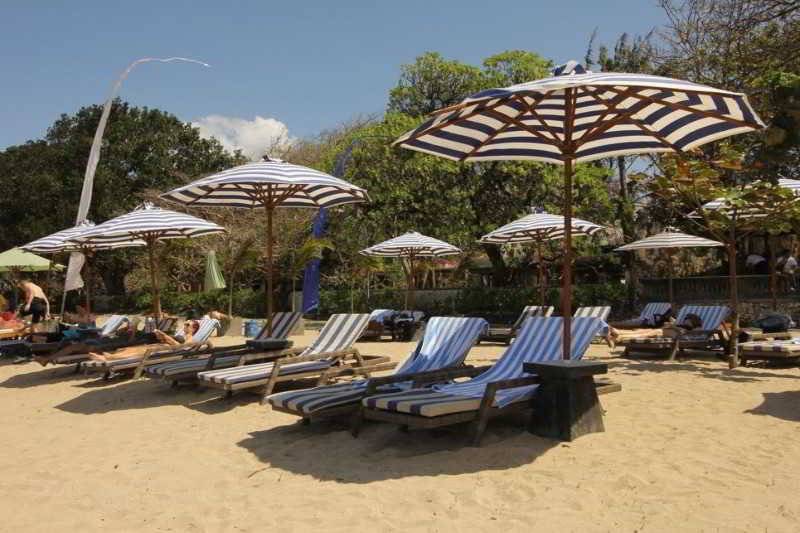 호텔 The Oasis Beach Benoa
