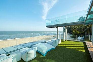 هتل Veranda Resort & Villas Hua Hin Cha Am