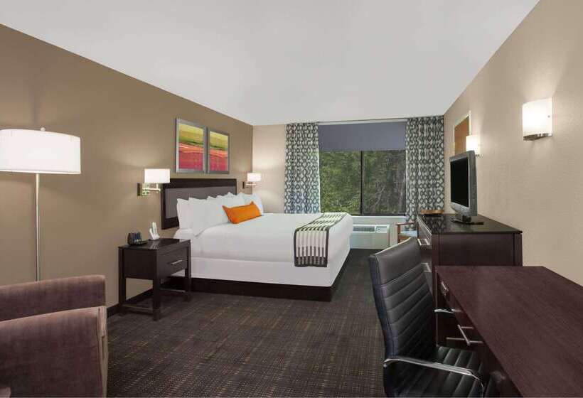 هتل Wingate By Wyndham Columbia