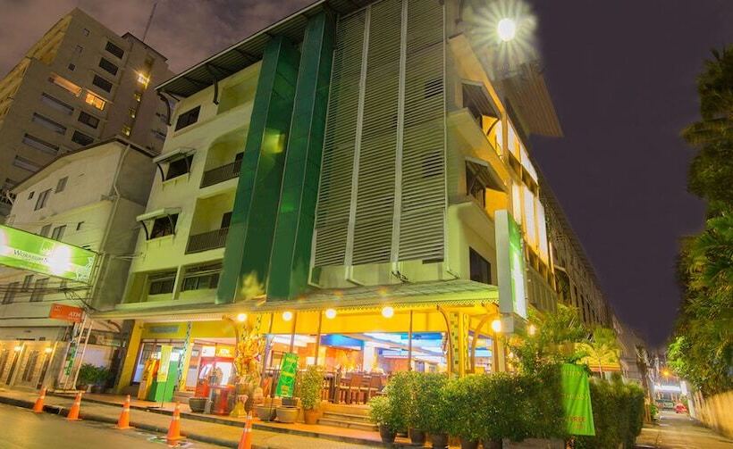 Hotel Woraburi Sukhumvit