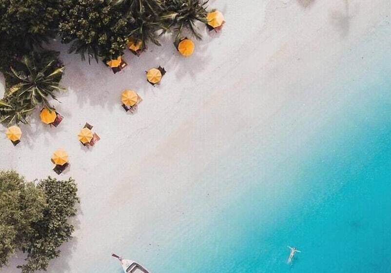 فندق Zeavola Resort