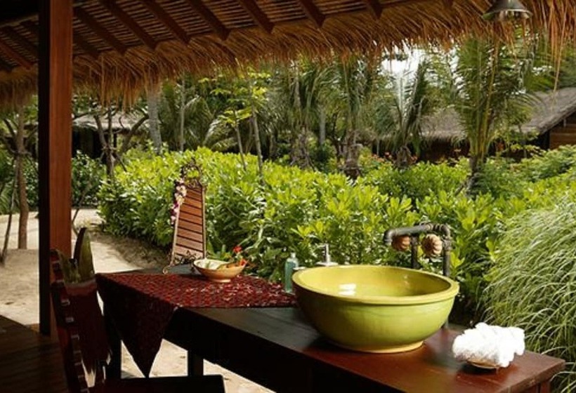 فندق Zeavola Resort