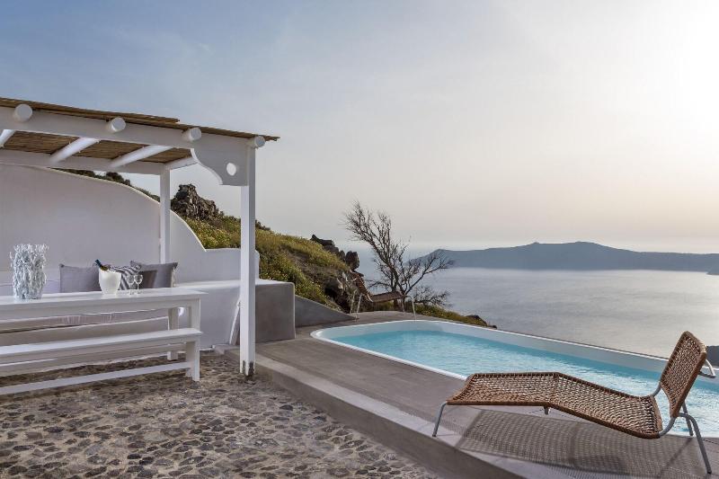 Katikies Chromata Santorini   The Leading Hotels Of The World