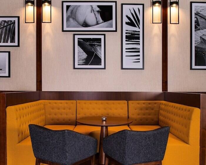 Fotos del hotel Al Jaddaf Rotana Suite:  14