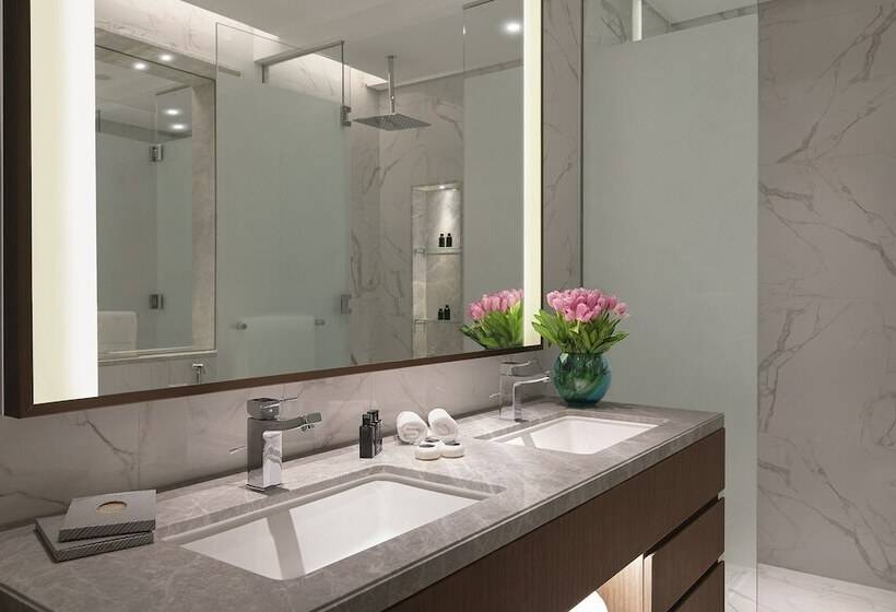 فندق Al Jaddaf Rotana Suite