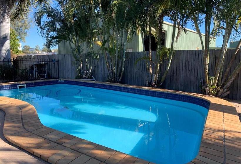 בית מלון כפרי Biloela Palms Motor Inn