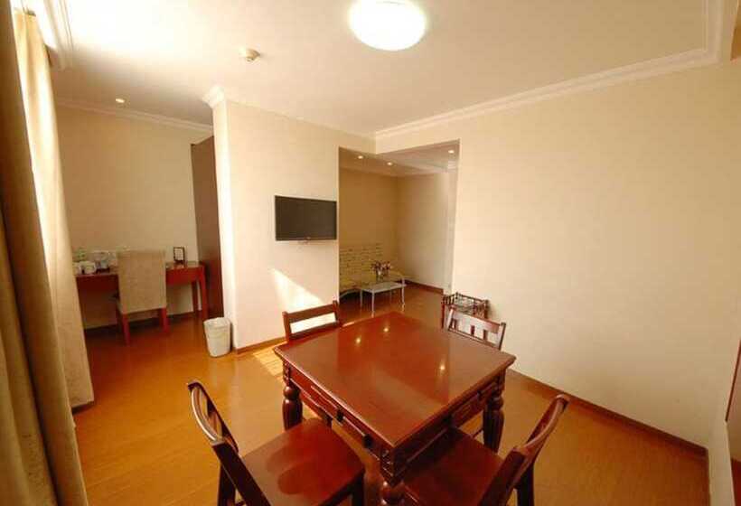 בית מלון כפרי Greentree Inn Jiangsu Taizhou Jingjiang Bus Station Express