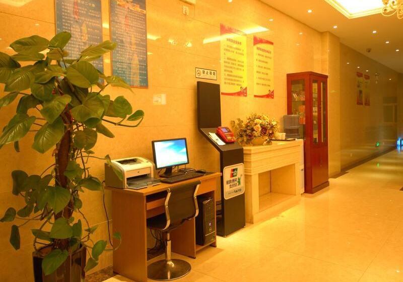 בית מלון כפרי Greentree Inn Jiangsu Taizhou Jingjiang Bus Station Express