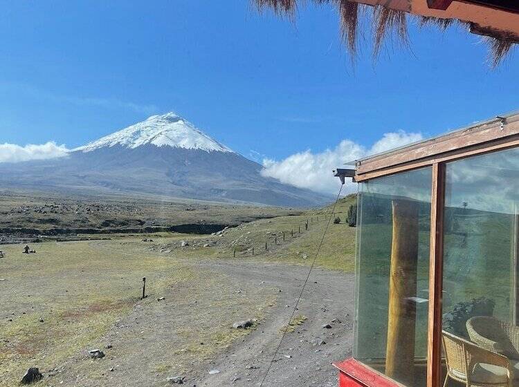 هتل Hosteria Tambopaxi Lodge