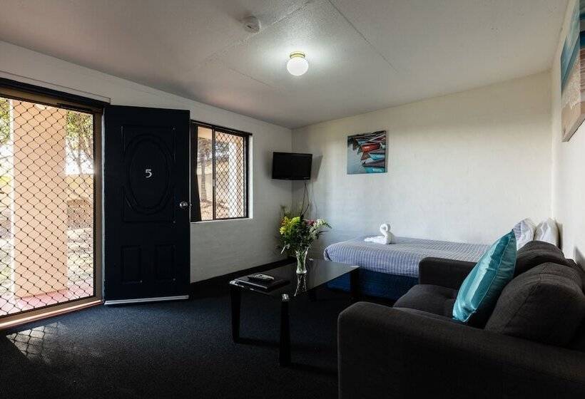 فندق Sails Geraldton Accommodation