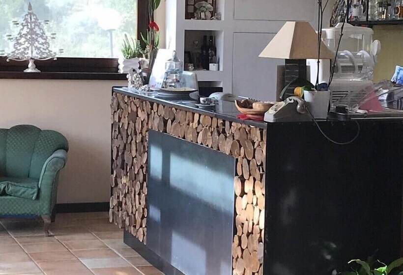 ベッドアンドブレックファースト La Timpa Del Cucco