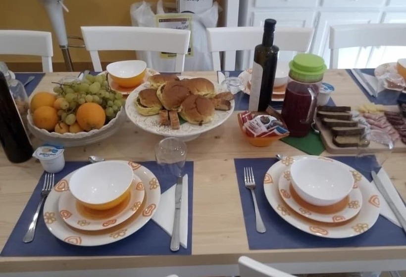 ベッドアンドブレックファースト Oikos Selinunte Guest House