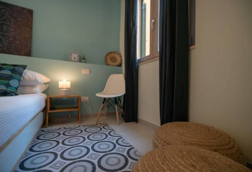پانسیون Sea Station Polignano Rooms