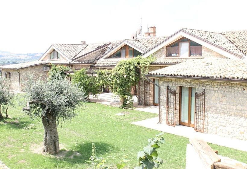 تختخواب و صبحانه Il Casale Della Gioia
