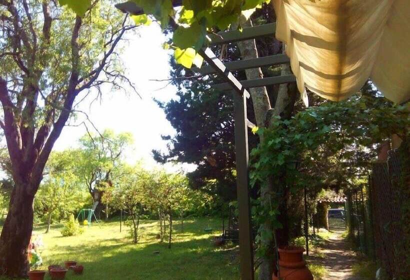 مبيت وإفطار Villa Coldimetino