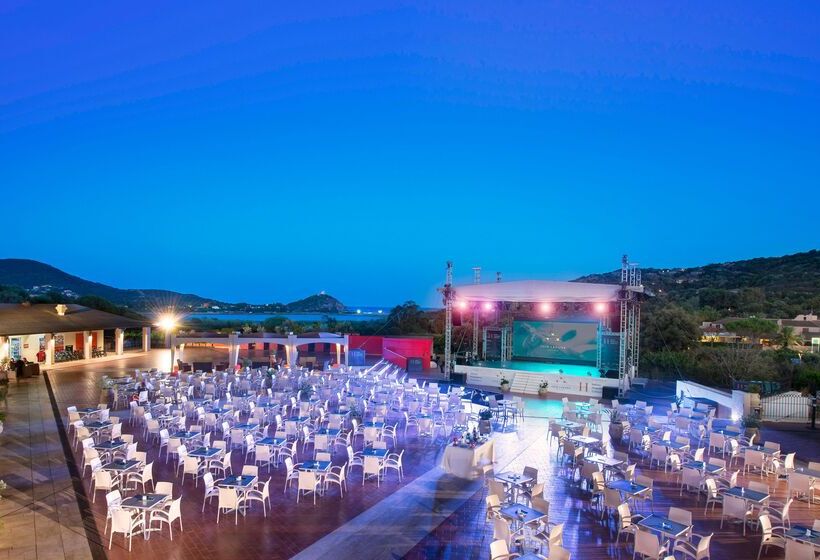 Отель Baia Di Chia Resort Sardinia, Curio Collection By Hilton