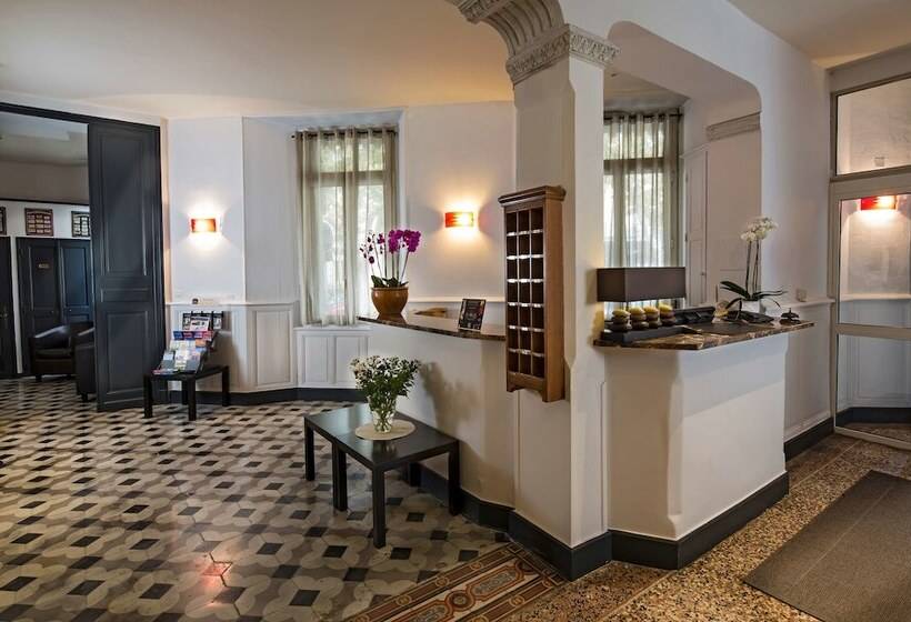 هتل Best Western Le Comtadin