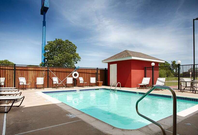 هتل Best Western Plus Waco North