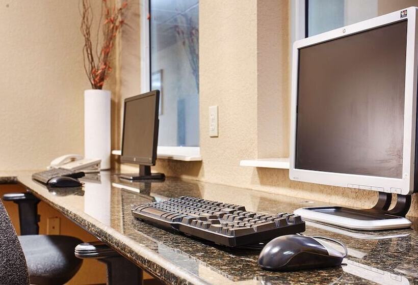 هتل Best Western Plus Waco North