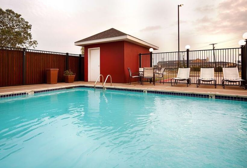 هتل Best Western Plus Waco North