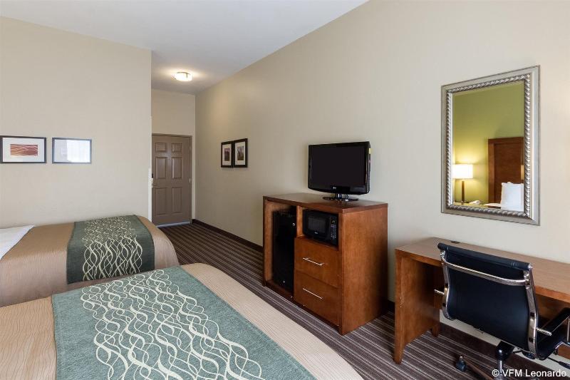 בית מלון כפרי Comfort Inn & Suites Fayettevilleuniversity Area