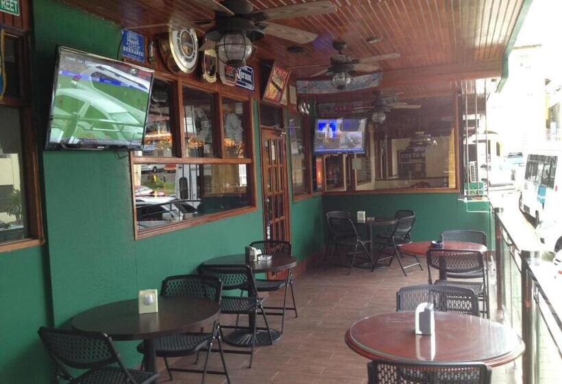 Fotos del hotel Costa Inn:  24