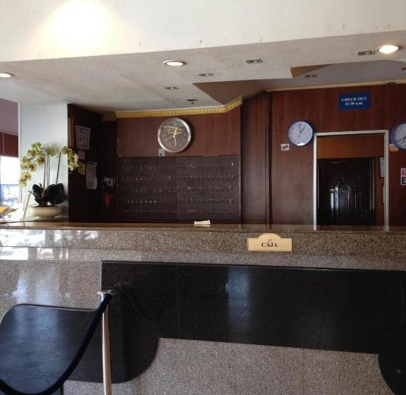 Fotos del hotel Costa Inn:  25