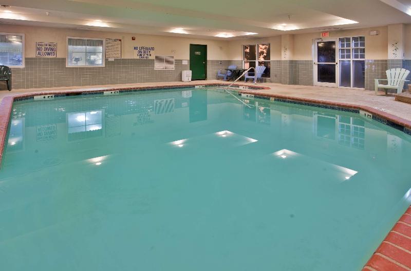 هتل Country Inn & Suites By Radisson, Beaufort West, Sc