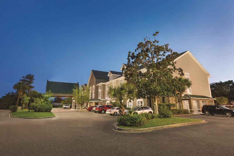 هتل Country Inn & Suites By Radisson, Beaufort West, Sc