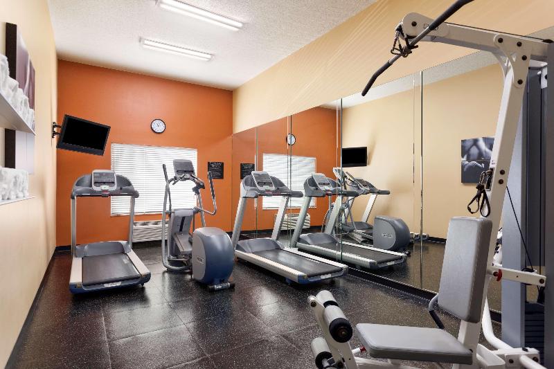 هتل Country Inn & Suites By Radisson, Bel Air Aberdeen, Md