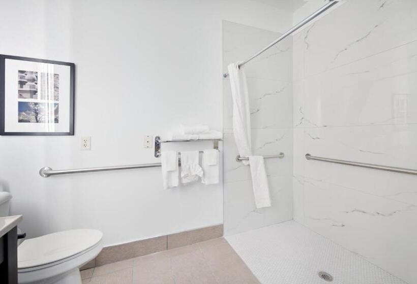 هتل Country Inn & Suites By Radisson, Bloomingtonnormal Airport, Il