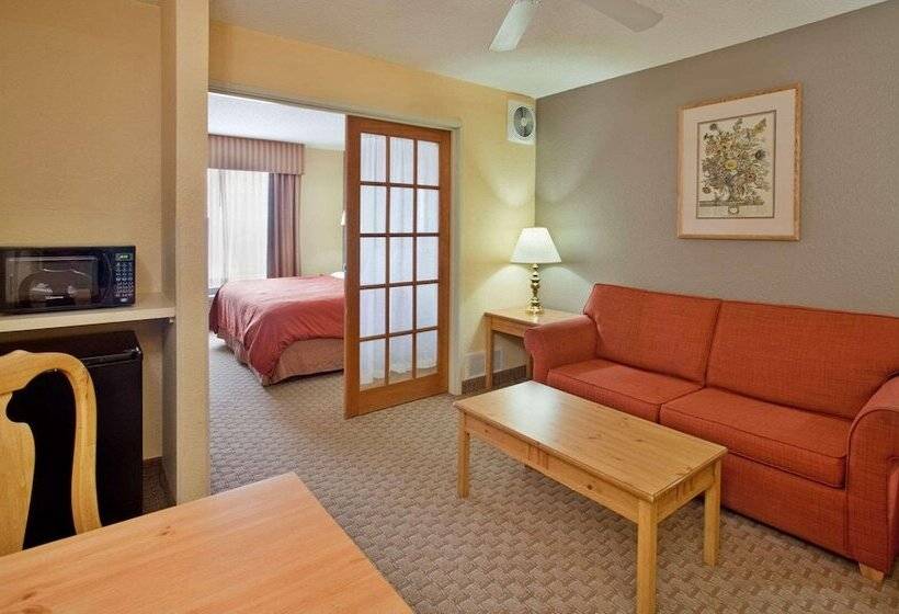 هتل Country Inn & Suites By Radisson, Bloomingtonnormal West, Il