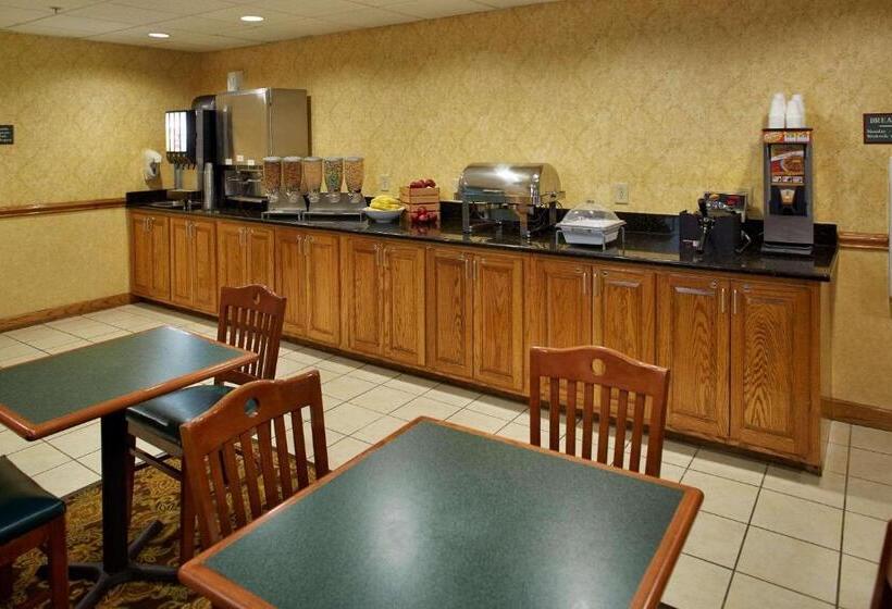 هتل Country Inn & Suites By Radisson, Columbia Airport, Sc