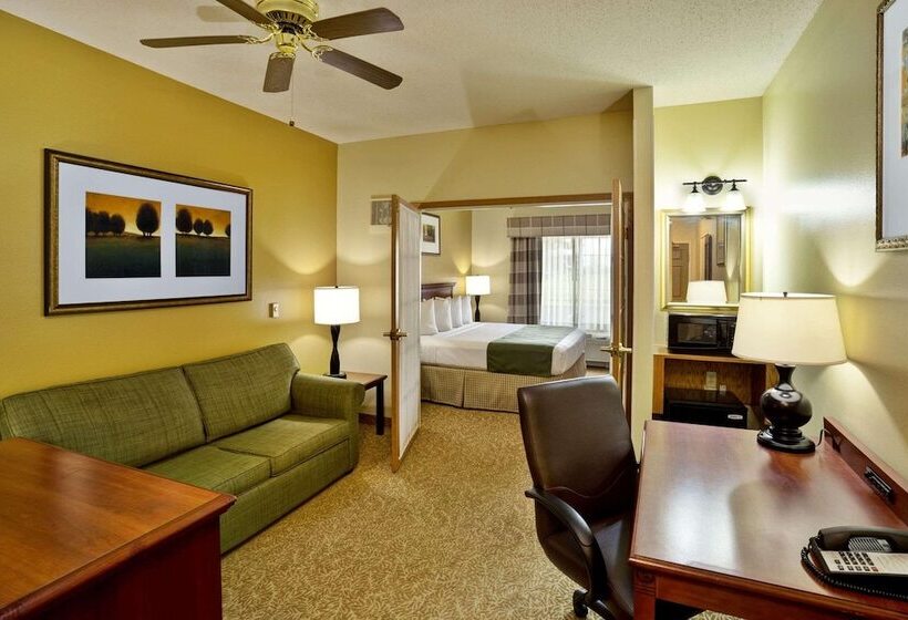 هتل Country Inn & Suites By Radisson, Marion, Oh