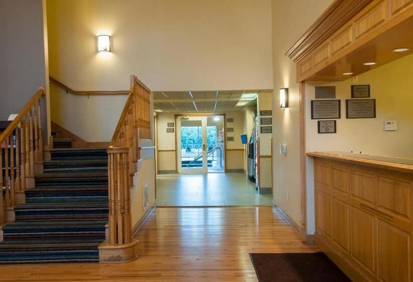 هتل Country Inn & Suites By Radisson, Milwaukee Airport, Wi