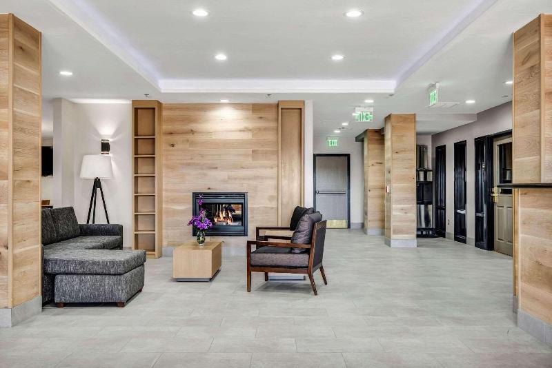 هتل Country Inn & Suites By Radisson, Oklahoma City At Northwest Expressway, Ok