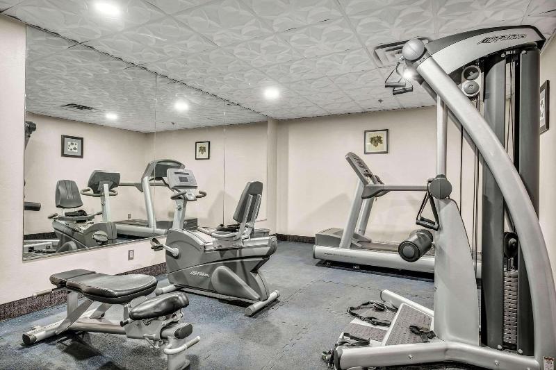 هتل Country Inn & Suites By Radisson, Oklahoma City At Northwest Expressway, Ok