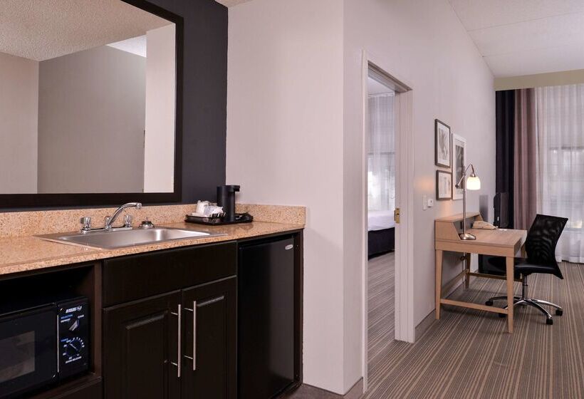 هتل Country Inn & Suites By Radisson Raleighdurham Airport Nc
