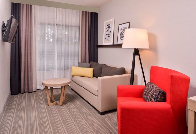 هتل Country Inn & Suites By Radisson Raleighdurham Airport Nc