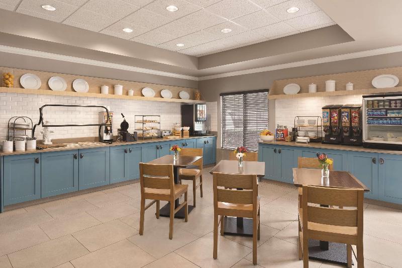 هتل Country Inn & Suites By Radisson Raleighdurham Airport Nc