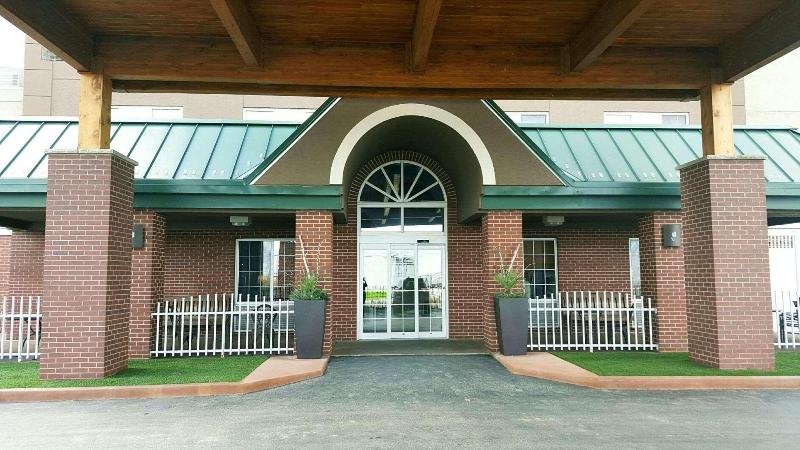 هتل Country Inn & Suites By Radisson, Rapid City, Sd