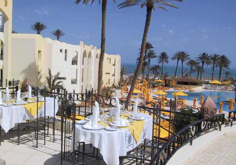 هتل Eden Star Resort