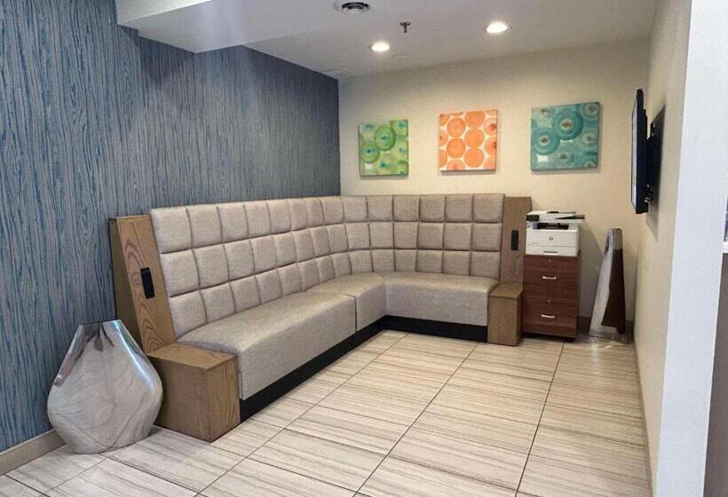 هتل Best Western Erie Inn & Suites