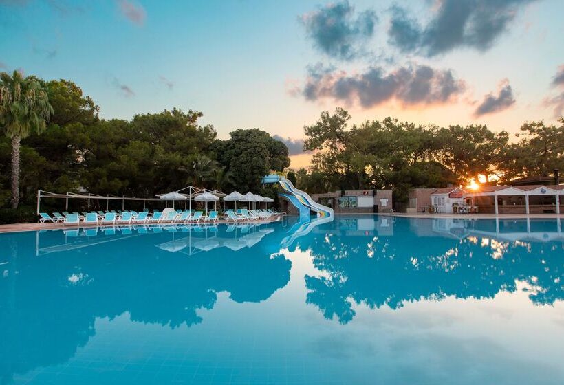 هتل Fun & Sun Family Club Saphire