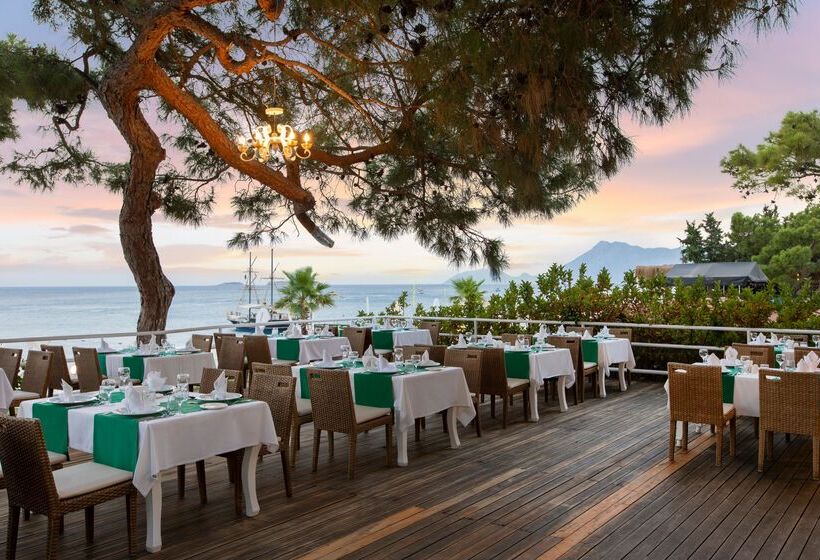 هتل Fun & Sun Family Club Saphire