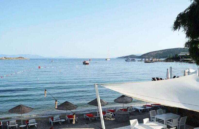 ホテル Gumbet Cove