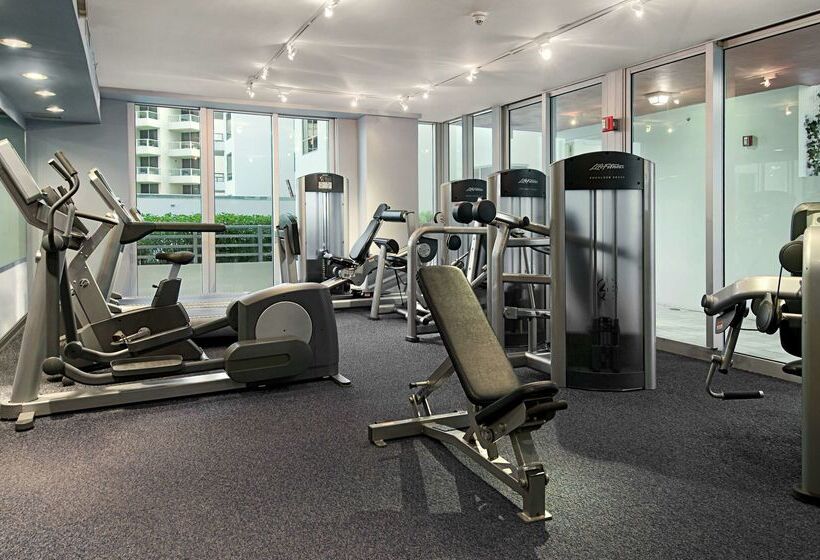 هتل Hilton Bentley Miami/south Beach