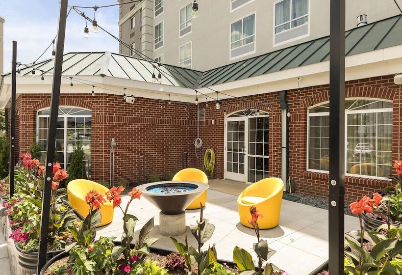 هتل Holiday Inn   Bloomington W Msp Airport Area, An Ihg